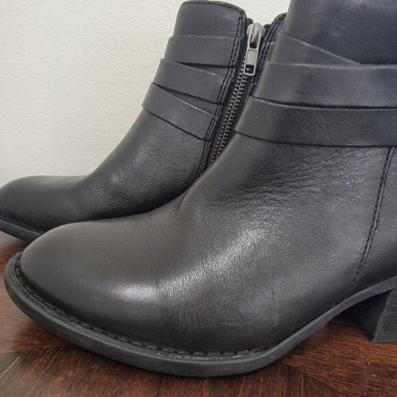 Born BOC‎ Black Booties Ankle Sz 8 Payton BR0026403 Block Heel Buckle Leather - Picture 6 of 16